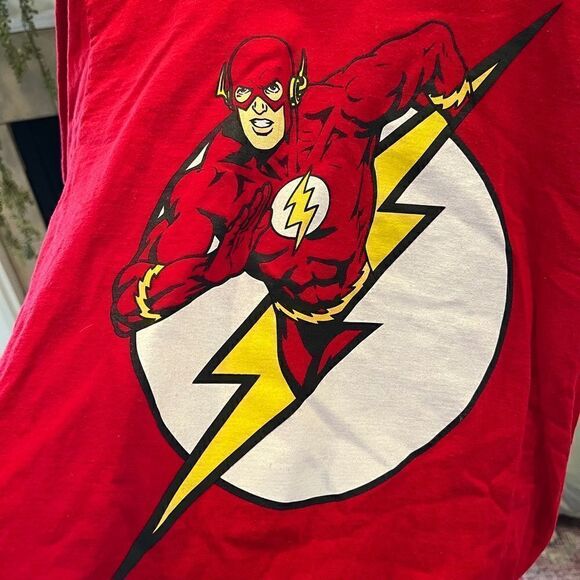 The Flash red t-shirt boys - Picture 2 of 7